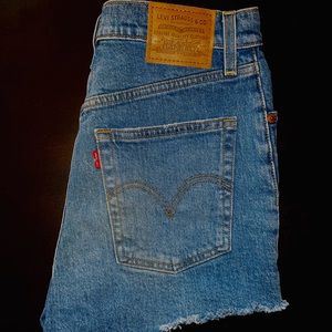 Levi Strauss Ribcage Shorts